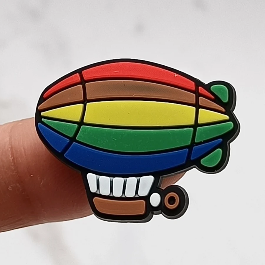 Dropshipping 1Pcs PVC Shoe Buckle Accessories Funny DIY Happy Holidays Shoes Decoration Jibz For Crocs Charms Kids Party Gift