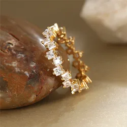 Exquisite Luxury Crystal Zircon Engagement Ring in Yellow Gold - 8 (White)