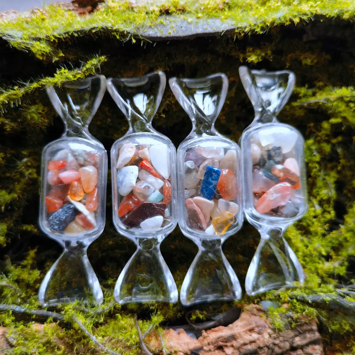 

QIMOSHI Assorted Stone Healing Charka Crystal Candy Figurine for Home Office Decor Christmas Halloween Gemstone Ornament