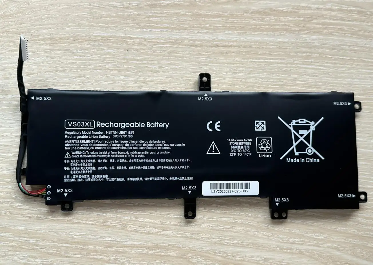 HSTNN-UB6Y 15-COMO 15-AS014WM 849047-541 849047-541 849313-850 Tablet 11.55V 52wh