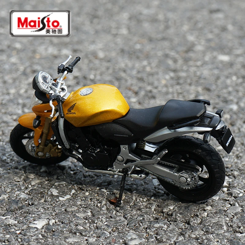 Welly 1:18 HONDA Hornet Alloy Sports Motorcycle Model Simulation Diecast Metal Street Motorcycle Model Collection Kid Toys Gifts