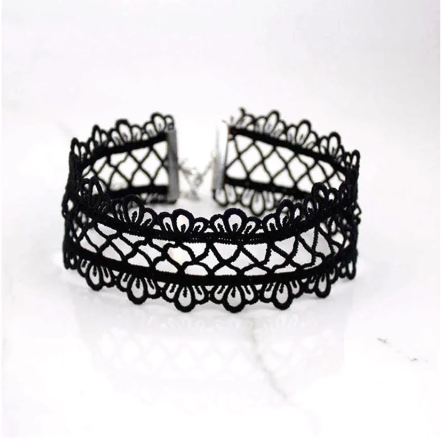 Korean Fashion Velvet Choker For Women Vintage Sexy Lace Necklace With Pendants Gothic Girl Neck Jewelry Accessories