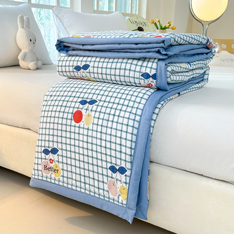 1pc Printed Thin Duvet Simple Style Quilts for Summer Soft Bedspread Adults Kids Room Comforter edredones (No Pillowcase)