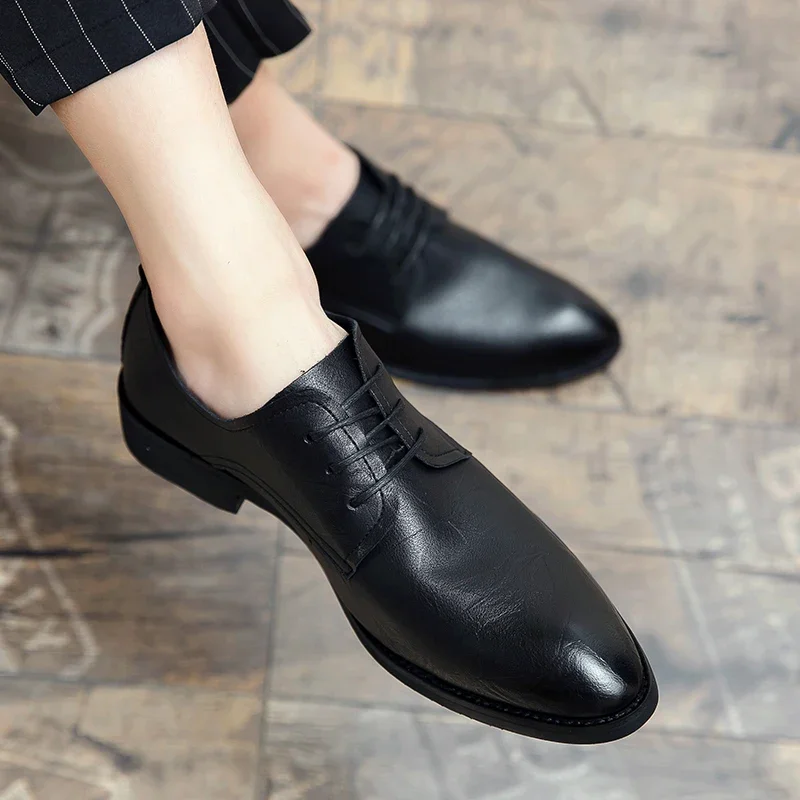 Men  New Summer Black British Fashion Casual Classic Personalized Premium Soft Sole Pointed Leather Shoes Size 38-44 Men Shoes