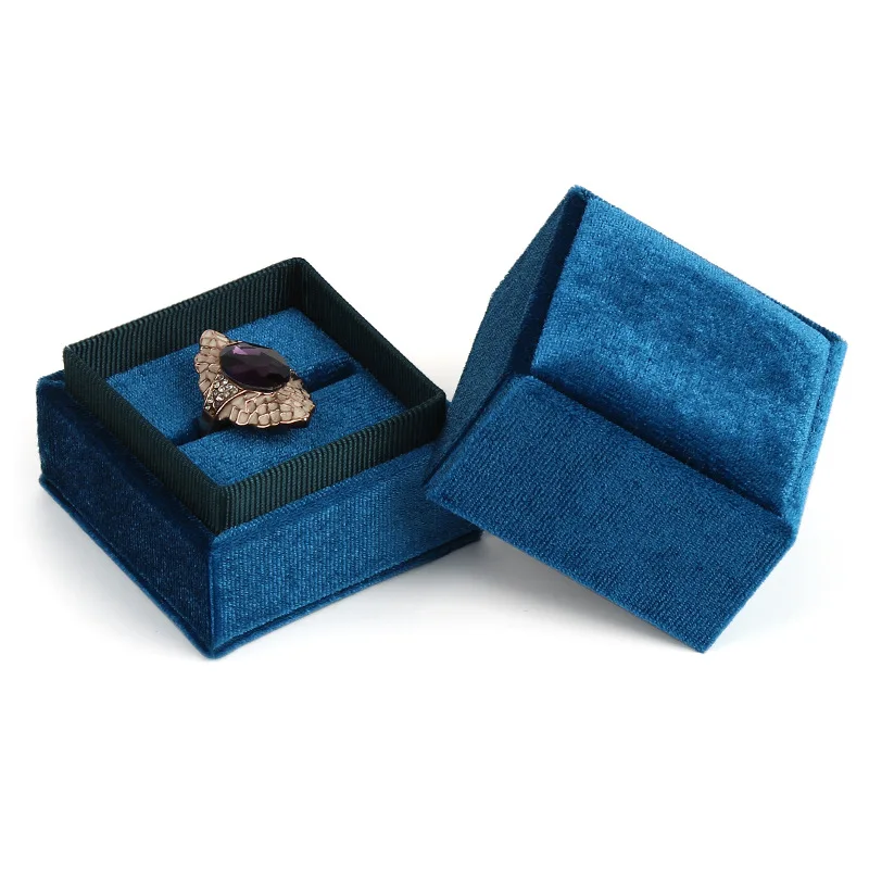 Delicate Handmade Vintage Velvet Pendant Necklace Ring Gift Box Jewelry Display Packaging Case with Good Quality