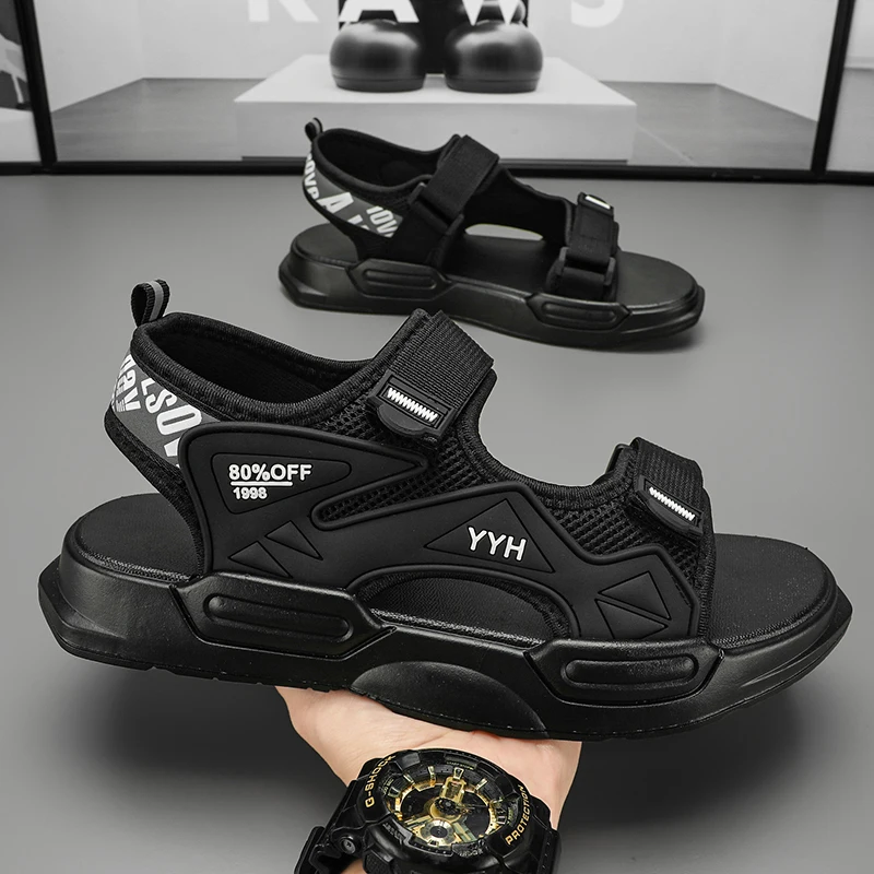 

Men's Sandals Indoor and Outdoor Beach Shoes Thick Bottom Soft and Comfortable Flat Sandals Indoor and Outdoor Ventilate New
