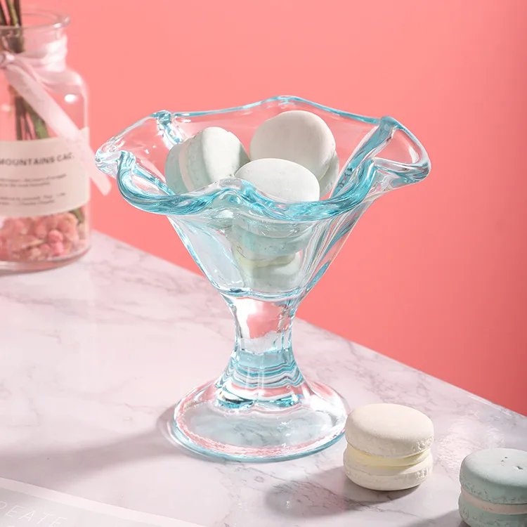 Light Luxury Retro Cocktail Glass Goblet Transparent Colorful Petal Shape Dessert Glass Cup Ice Cream Cups Fruit Salad Bowl