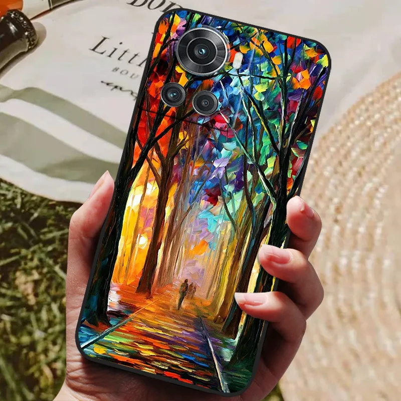 Black Silicone Soft Phone Cover with Lion and Wolf Design - Elegant Protective Case