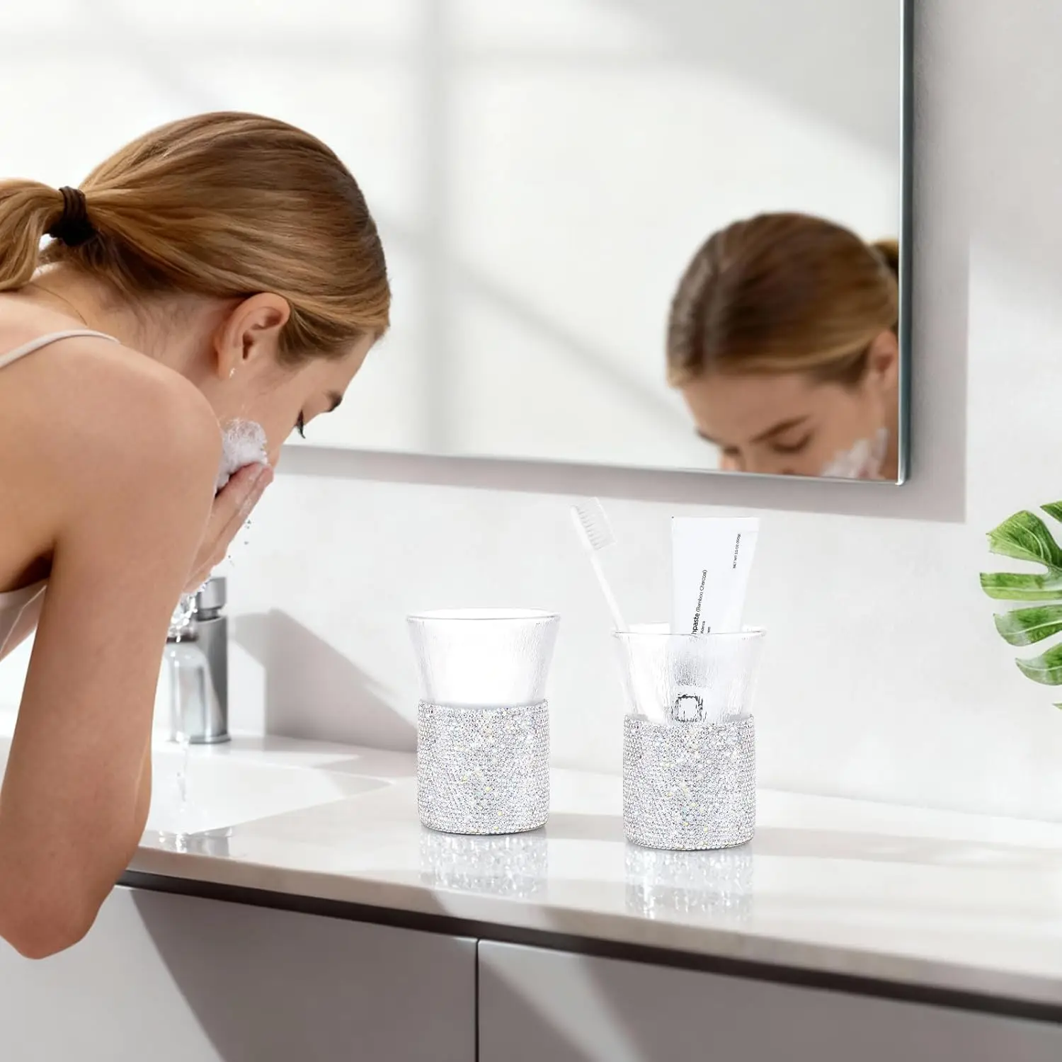 Bling Cup, 2er-Set Badezimmerbecher mit Zahnbürstenhalter, wiederverwendbare Glasbecher für Mundspülung, Gläser für Cocktails und Eiskaffee_voghion.com