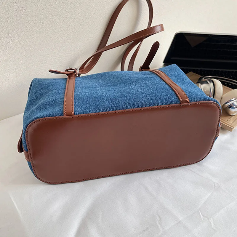 Large Capacity Women'S Handbag Denim Shoulder Bag Fashion Korean Version Armpit Bag Retro Blue Tote Bag Pillow Bag
