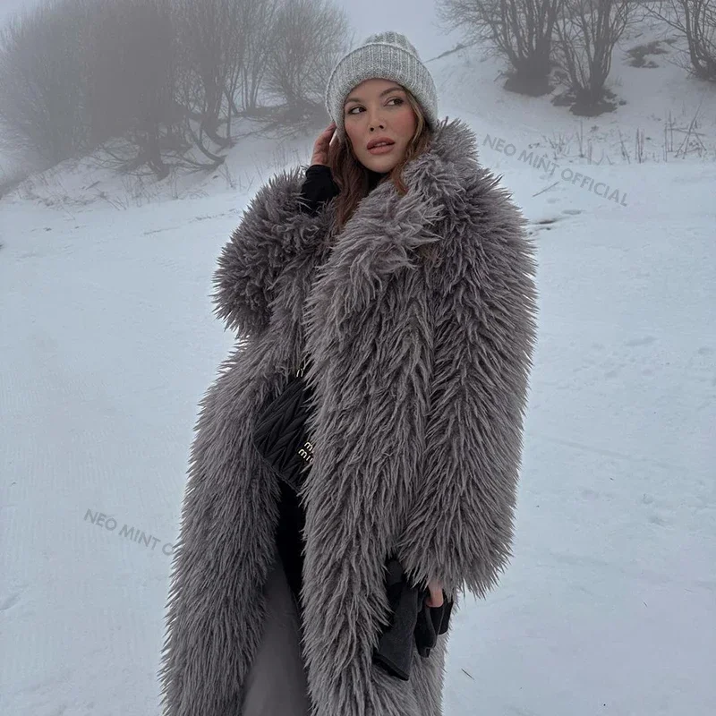 Neo Mint Extra Long Luxury Lamb Fur Teddy Coat Women 2024 Winter Ladies Mob Wife Style Oversized Chunky Faux Fur Jacket Overcoat 5