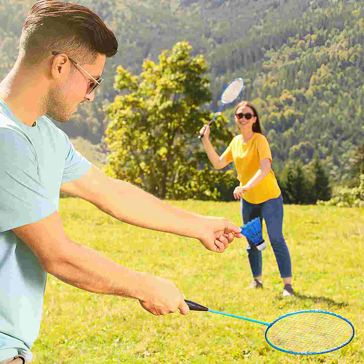 Multicolor Plastic Badminton Balls Durable Nylon Crown Stable Flying Training Shuttlecocks Racquet Sports 12Pcs