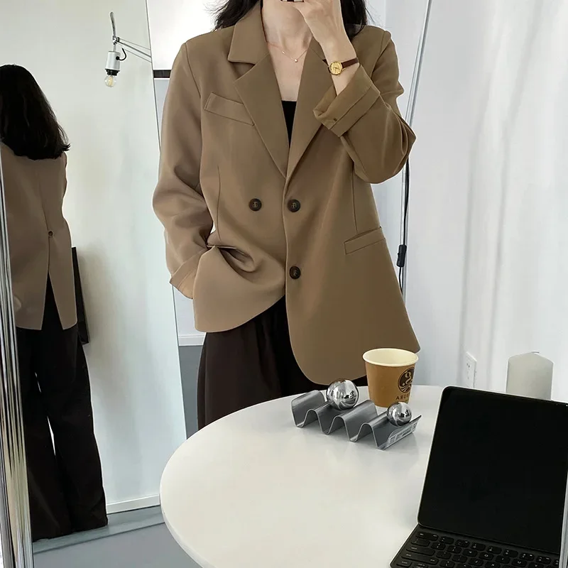 

Autumn Women's New Button Back Open Fork Silhouette Small Suit Casual Design Models Temperament Jacket