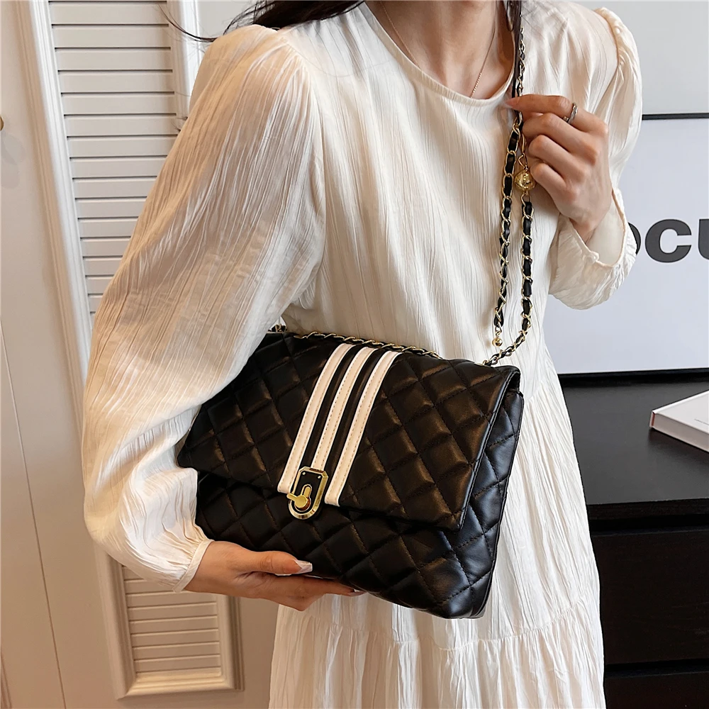 Burminsa Quilted Large Chain Shoulder Bags For Women 2023 Trend Luxury Designer Square Crossbody Bags PU Leather Ladies Handbags