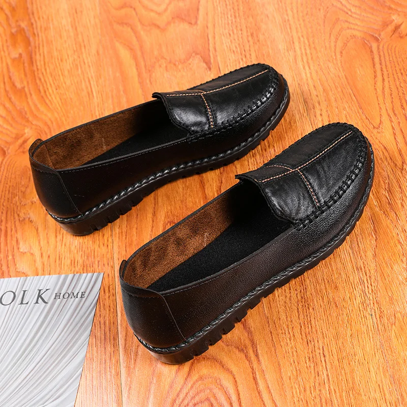 Summer Women Casual Shoes Leather Designer Slip-on Loafers Lightweight Mom's Moccasins women shoes