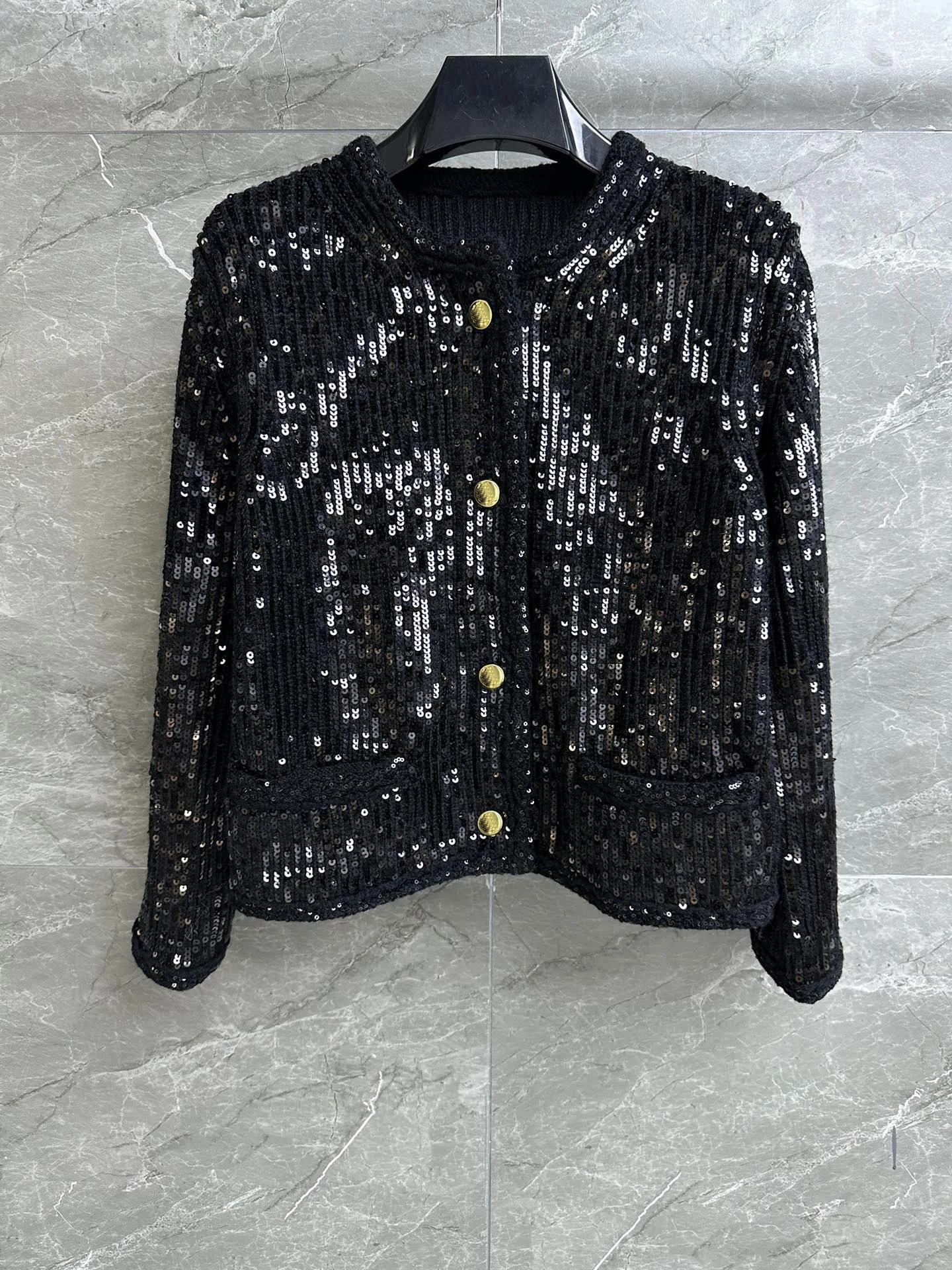 

Wool cardigan Single-breasted design Fashionable temperament Slim and thin Soft and comfortable 2024 spring women's new hot