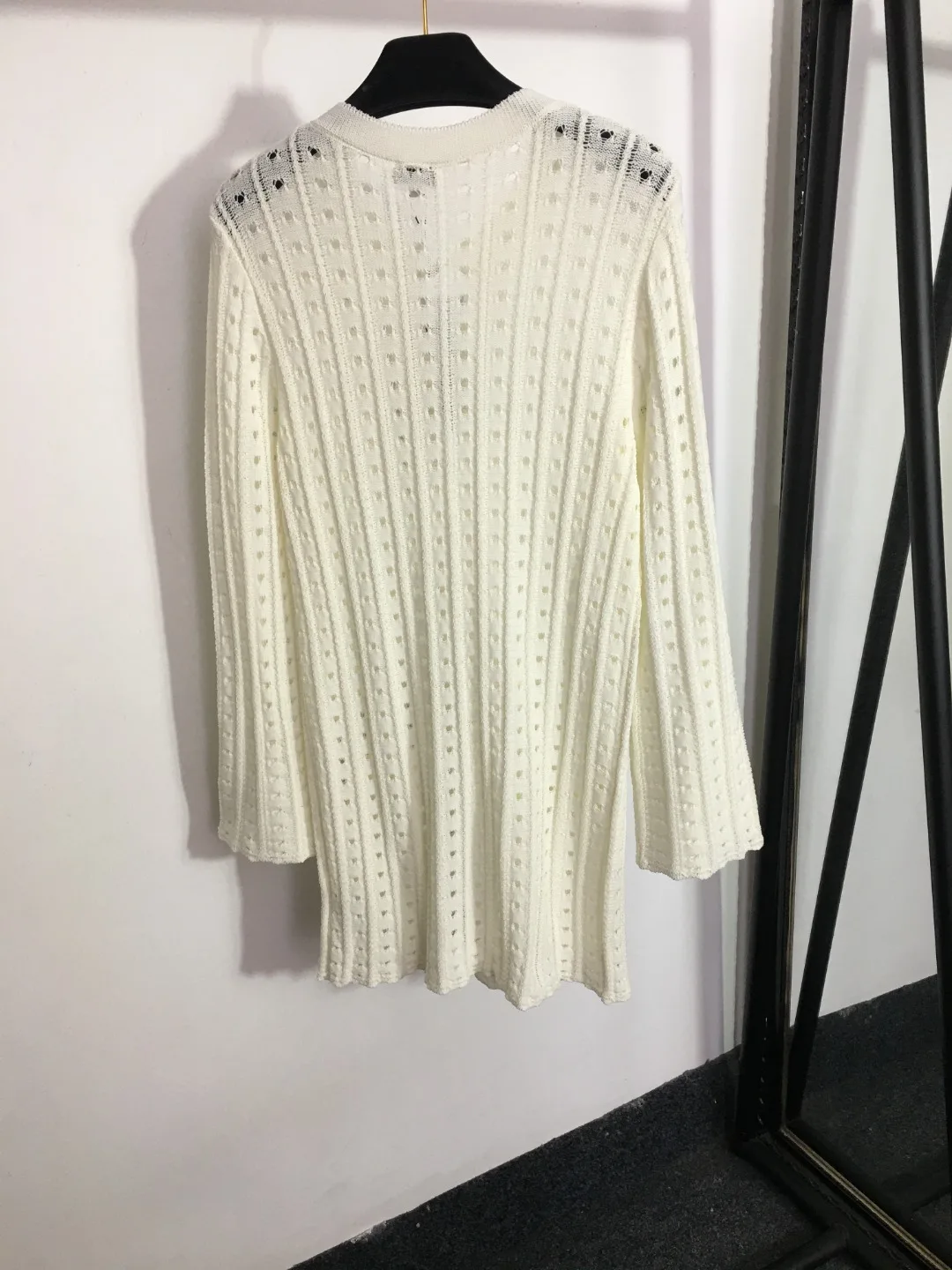 

2023 Autumn/Winter New Mesh Hollow Out Round Neck Long Sleeve Knit Dress
