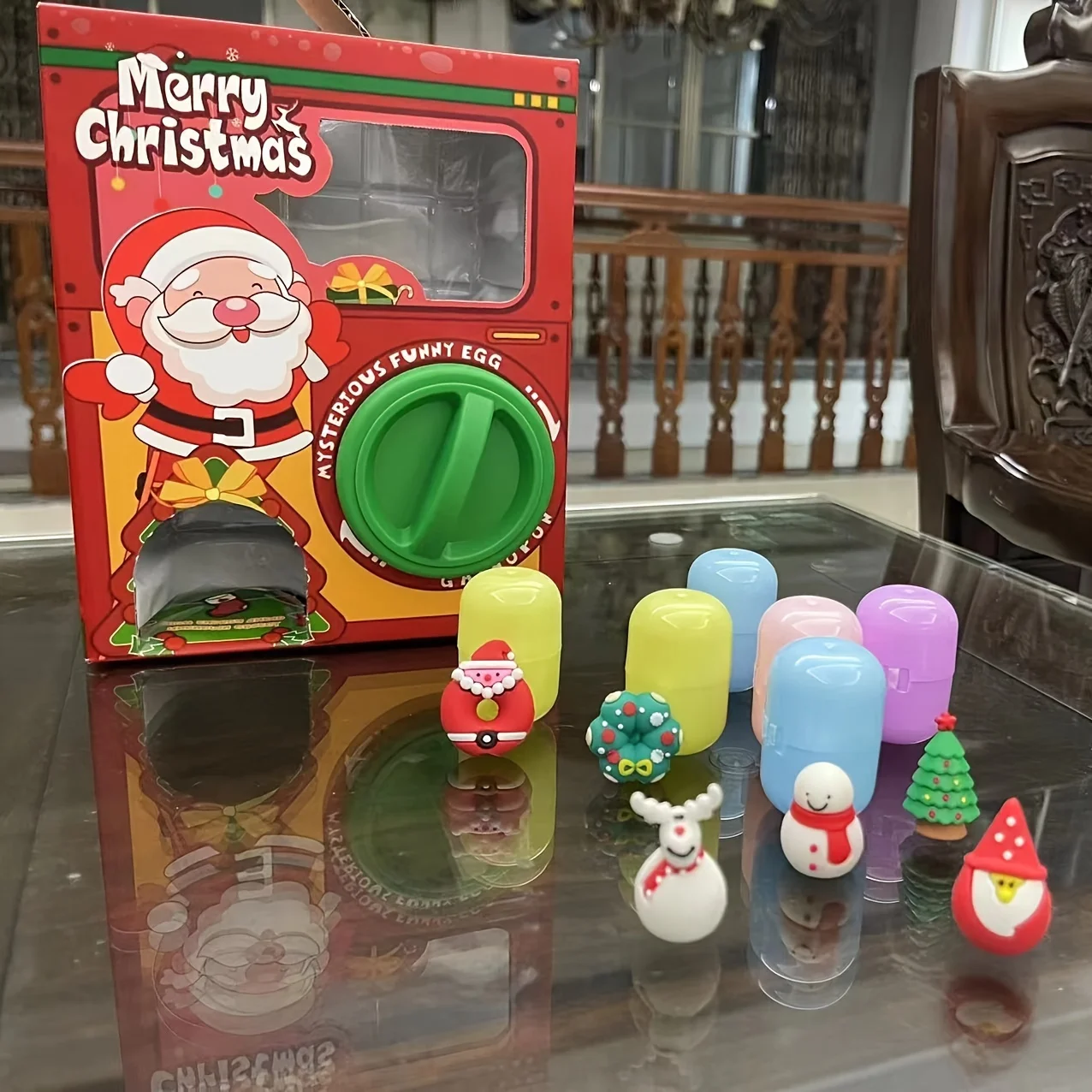 Christmas Twist Egg Maker Maker with Santa Elk Snowman Doll Fun Twist Egg Maker with Randomly Matches 6 Eggs Christmas Gift 6
