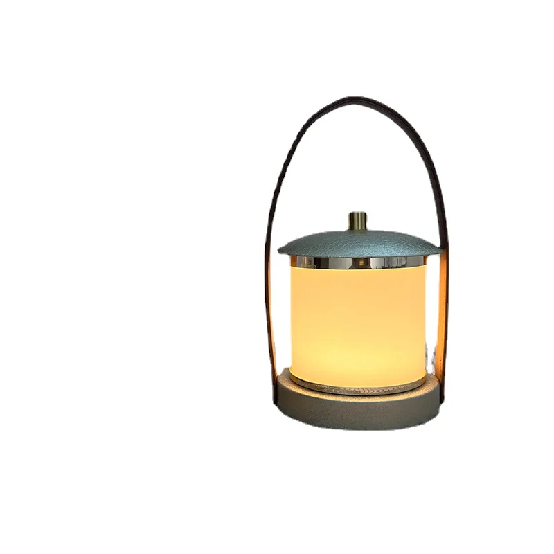 

Modern Cordless Rechargeable Battery Powered Portable led table lamps and lanterns outdoor restaurant