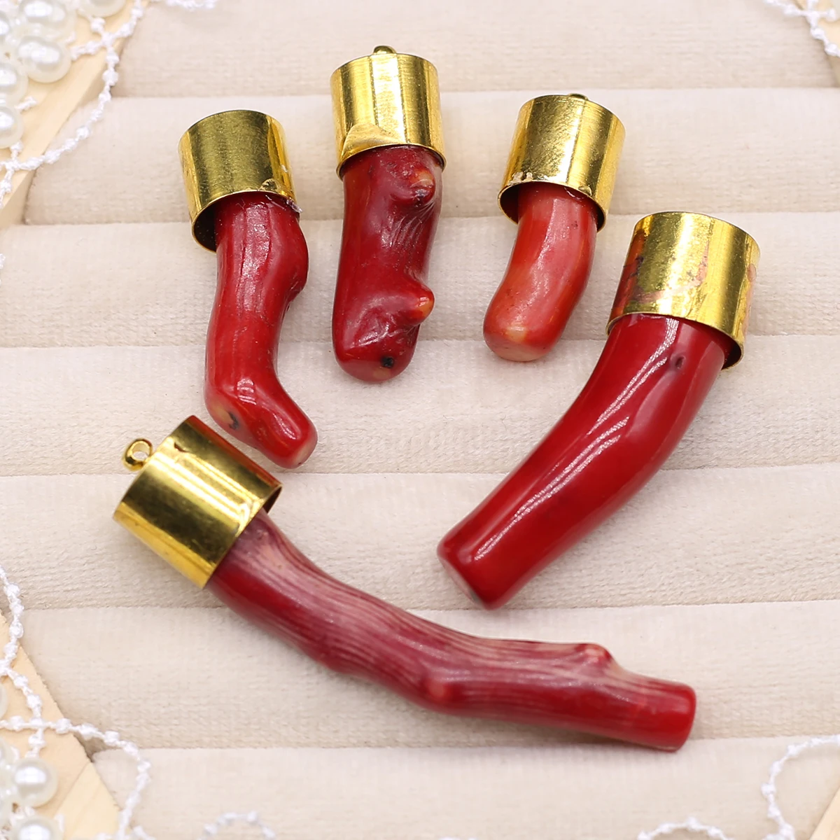 

1pcs Natural Sea Bamboo Red Coral Irregular Branch Pendant DIY Jewelry Necklace Accessories Fashion Party Women Gift Jewelry