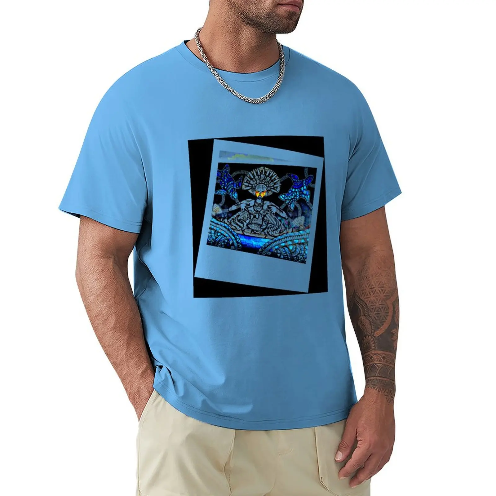 

Lakatoi Queen T-Shirt plus size tops shirts graphic tees oversizeds Men's cotton t-shirt