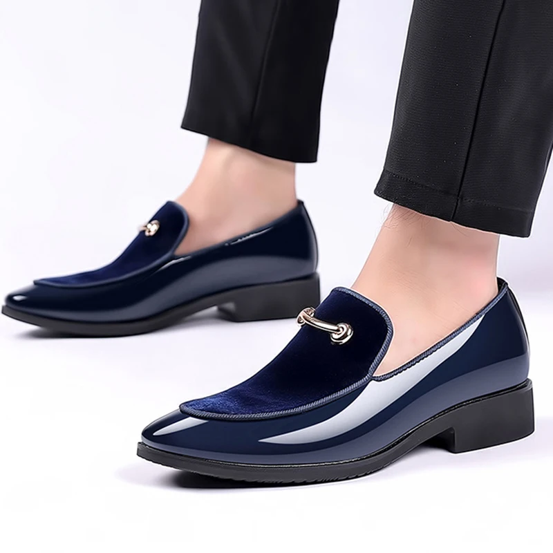 

Men Shoes for Party Black Patent Shoe for Men Elegant Italian Shoes Men Slip on Loafers Male Plus Size Point Toe Velvet Shoes