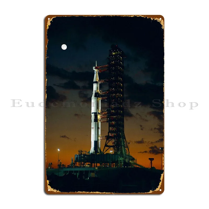 Saturn V Sunset Metal Signs Club Wall Murale Wall Cave Vintage Design Tin Sign Poster