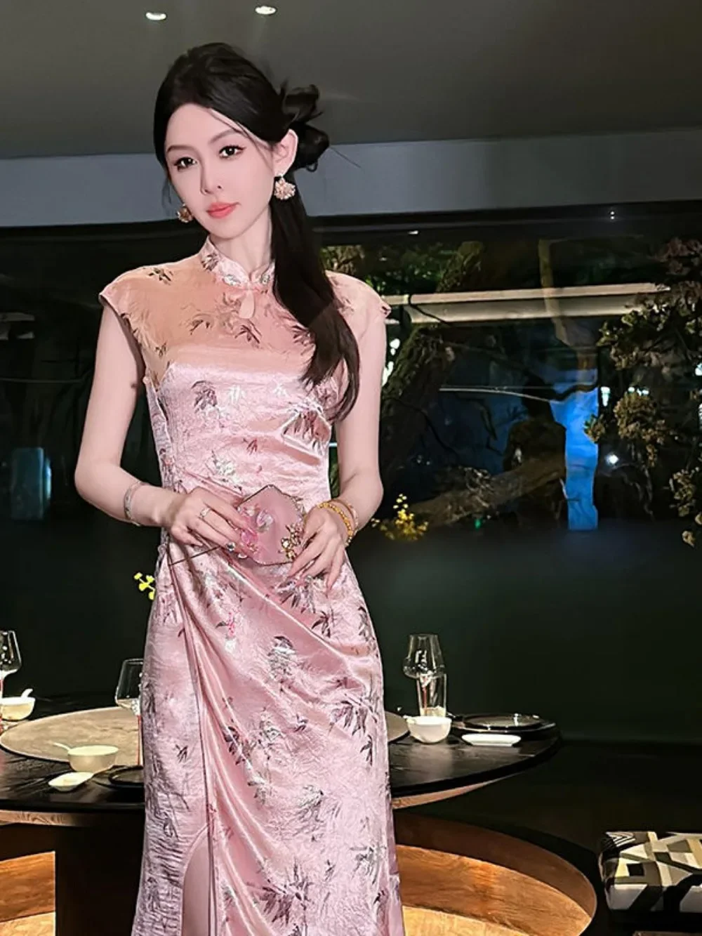 

Standing collar dress women 2024 summer new high end disk buckle floral waisted package hip open cheongsam dress newChinesestyle