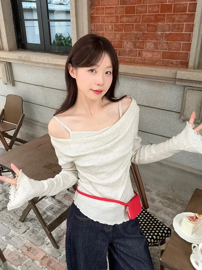 Fake Two-piece Off Shoulder Long Sleeve T-shirt Women's Sexy Slash Neck Flare Sleeve Base Shirt Top Autumn Casual Slim Fit Tops