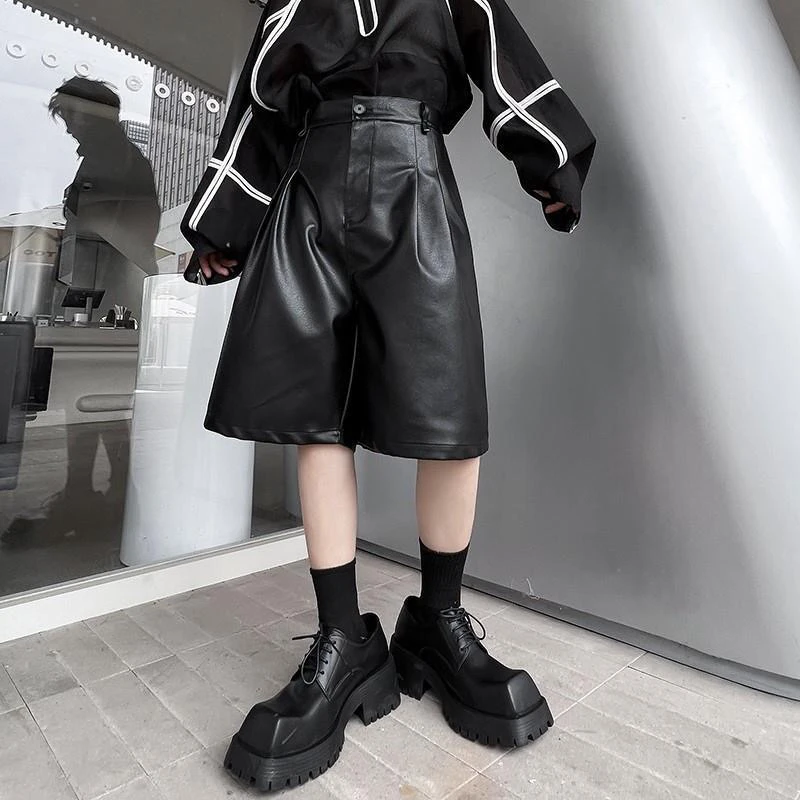 Men's Black Retro Matte Leather Flare Shorts Male Casual PU Loose