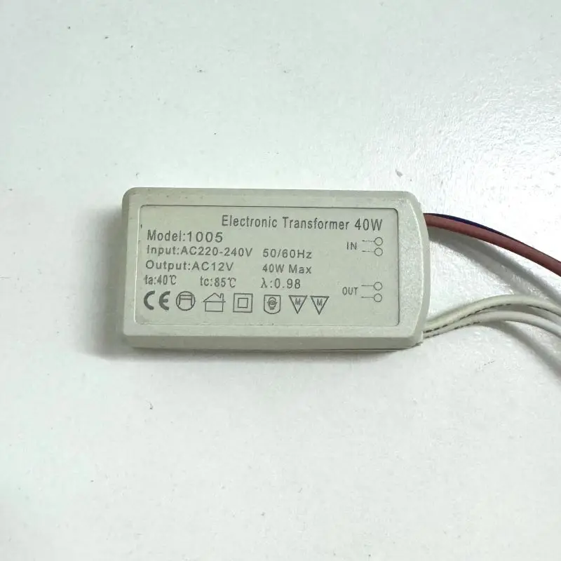 Transformateur électronique 105W - Convertisseur 220-240V En 12V - Pour Ampoules Halogènes G4/G5.3 - Compact, Certifié CE - Facile à Installer