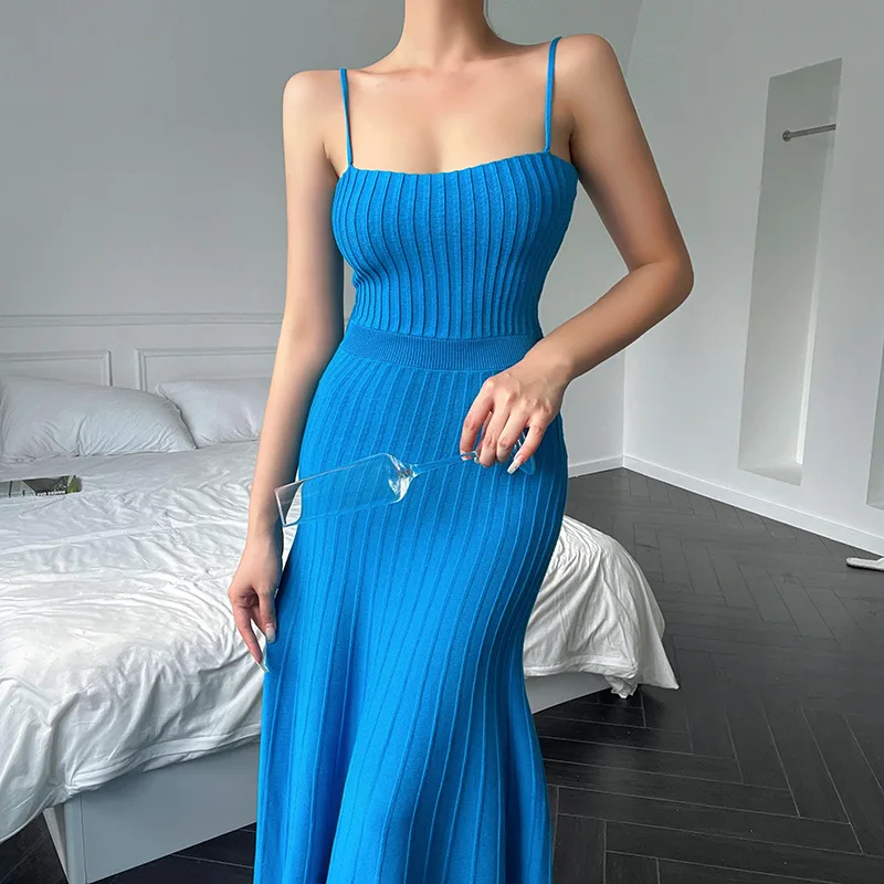 

2023 summer and Autumn casual women sleeveless knit dress fashion holiday solid color suspenders slim maxi long dress