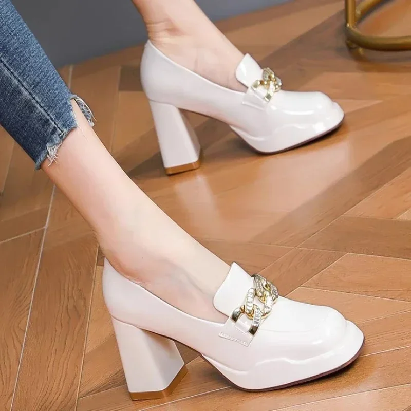 Women Patent Leather Shoes Thick Heels Mary Jane Shoes Fashion