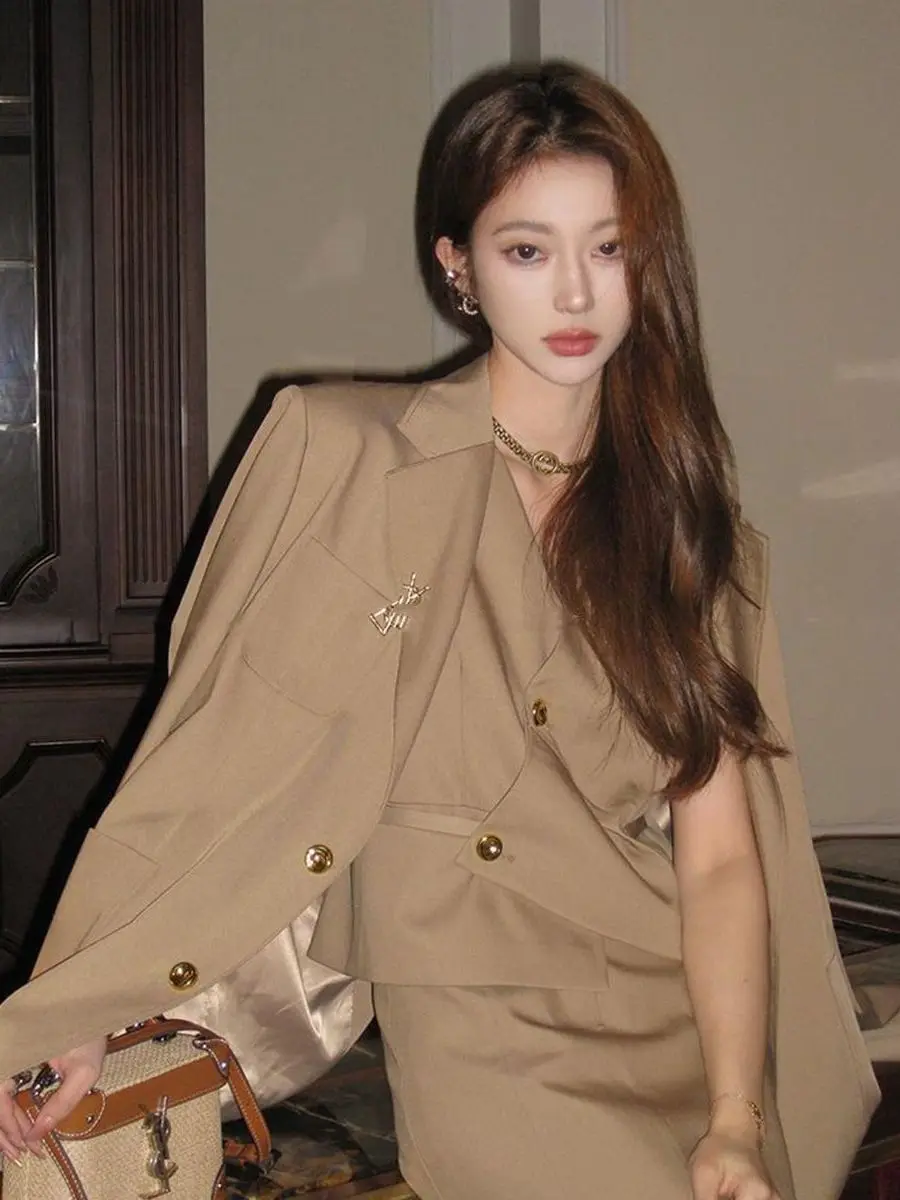 Korea Skirt Suits Small Fragrant Wind Set Women Spring Autumn Retro Button Up Suit Jacket Half Skirt Three-Piece Set 2024 New