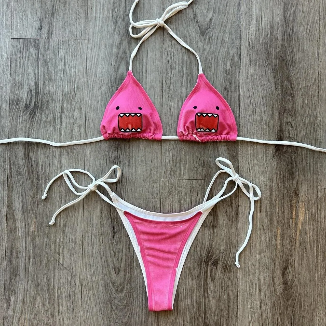Y2K American Vintage Damen-Bikini-Set mit Domokun-Print, Spicy Girl, verstellbare Träger, Badeanzug für Strand und heiße Quellen
