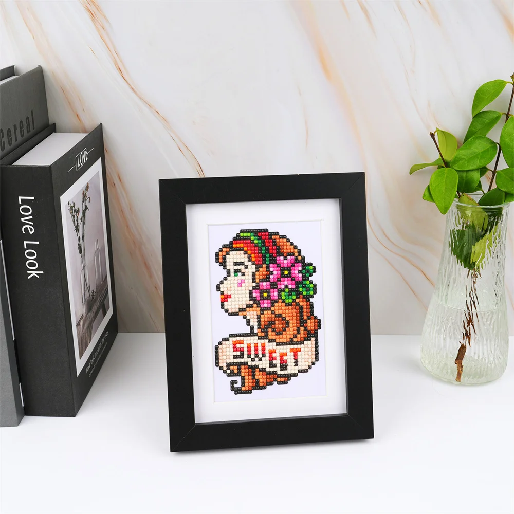 Momoart Rhinestone Diamond Painting Kit - Girl Portrait with Flowers