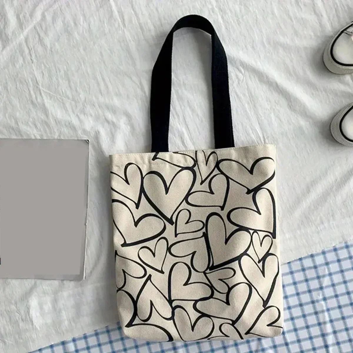 Bag Travel Canvas Bag with Simple Love Pattern Art Female Single Shoulder Shoulder Bag