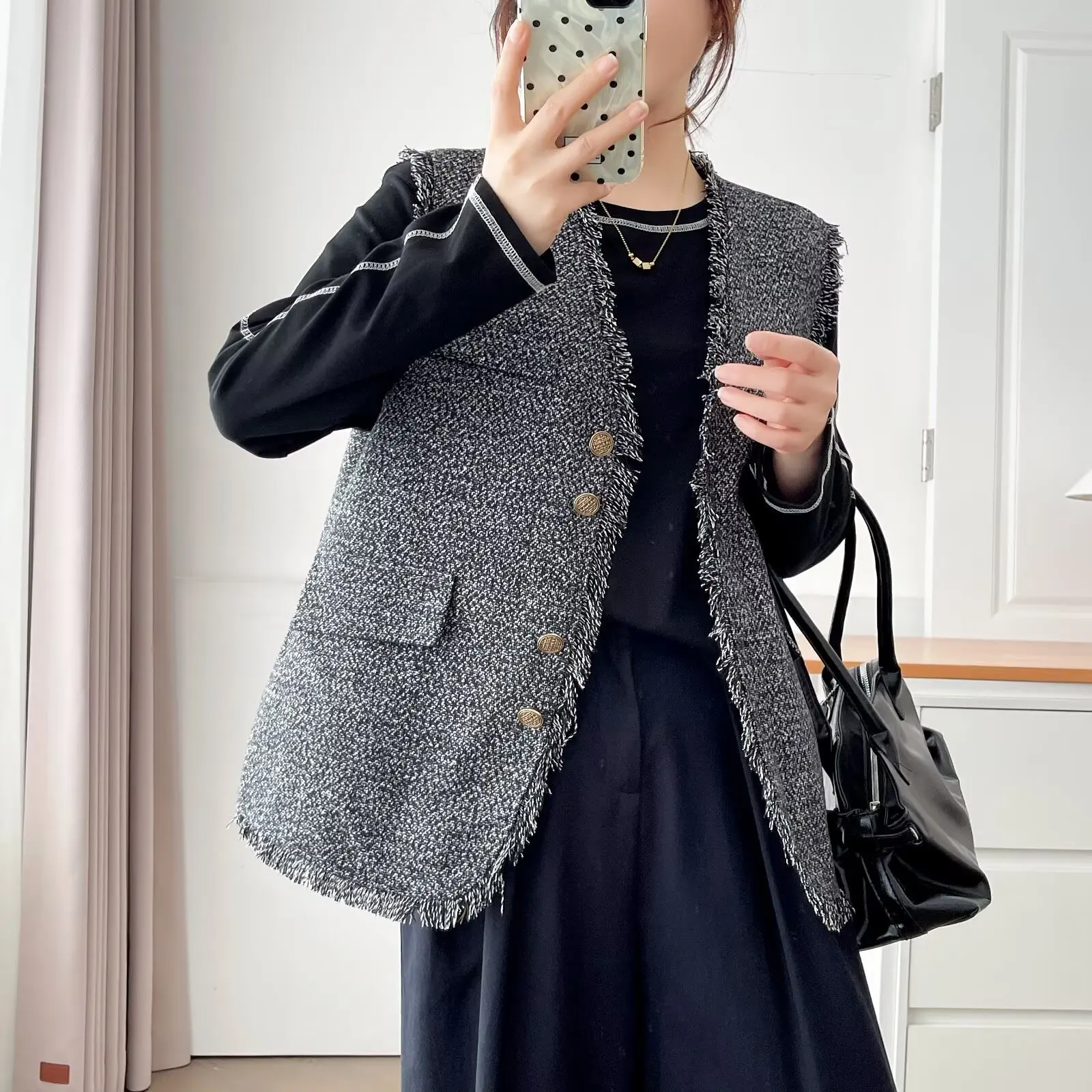 Plus Size Women's Sleeveless Vest Stylish Fringed Autumn 2025 Casual V-Neck Waistcoat 2535