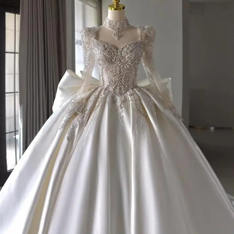 

Luxury Beading Satin Wedding Dress Ball Gown Vintage Princess Sweep Train Butterfly Wedding Gowns Lace Up Vestido De Novia