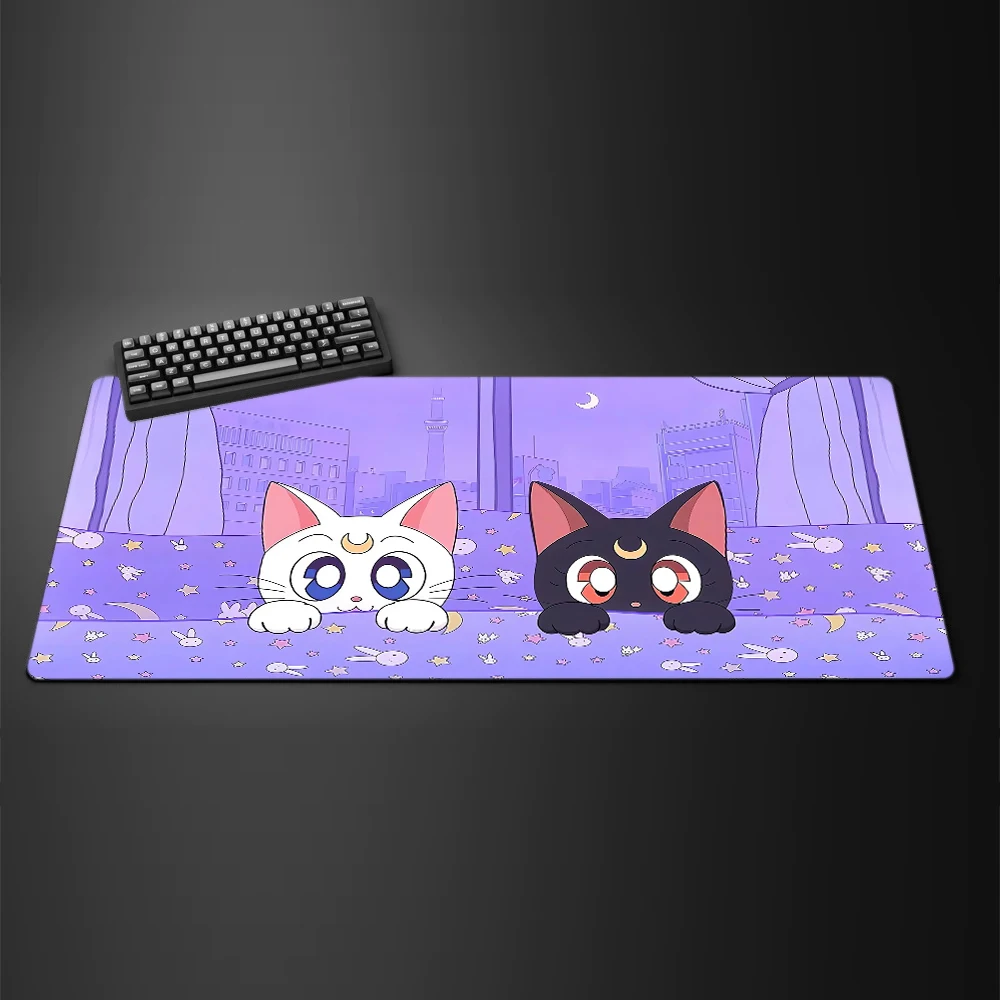 Kawaii White Cat Anime XXL Gaming Mouse Pad - Large Anti-Slip Rubber Desk Mat