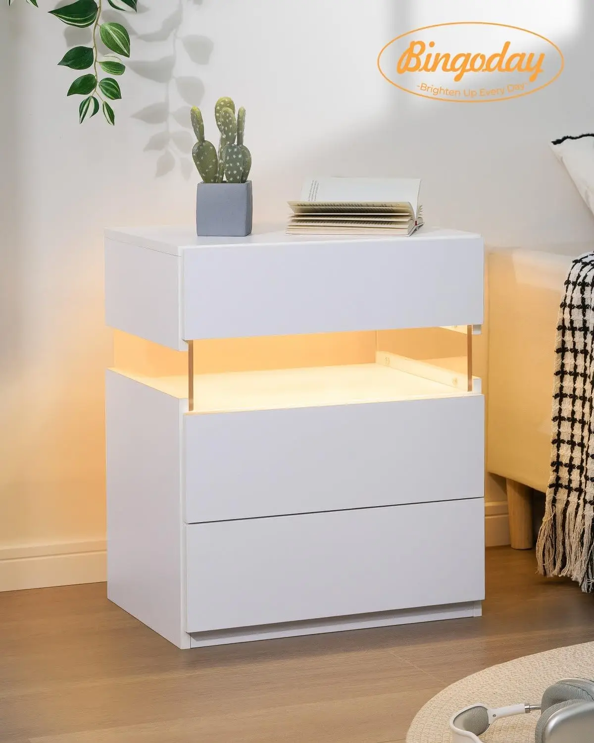 White Nightstands Set of 2 LED Nightstand White with Drawers Set of 2 Bedside Tables LED Lights for Bedroom Living Room