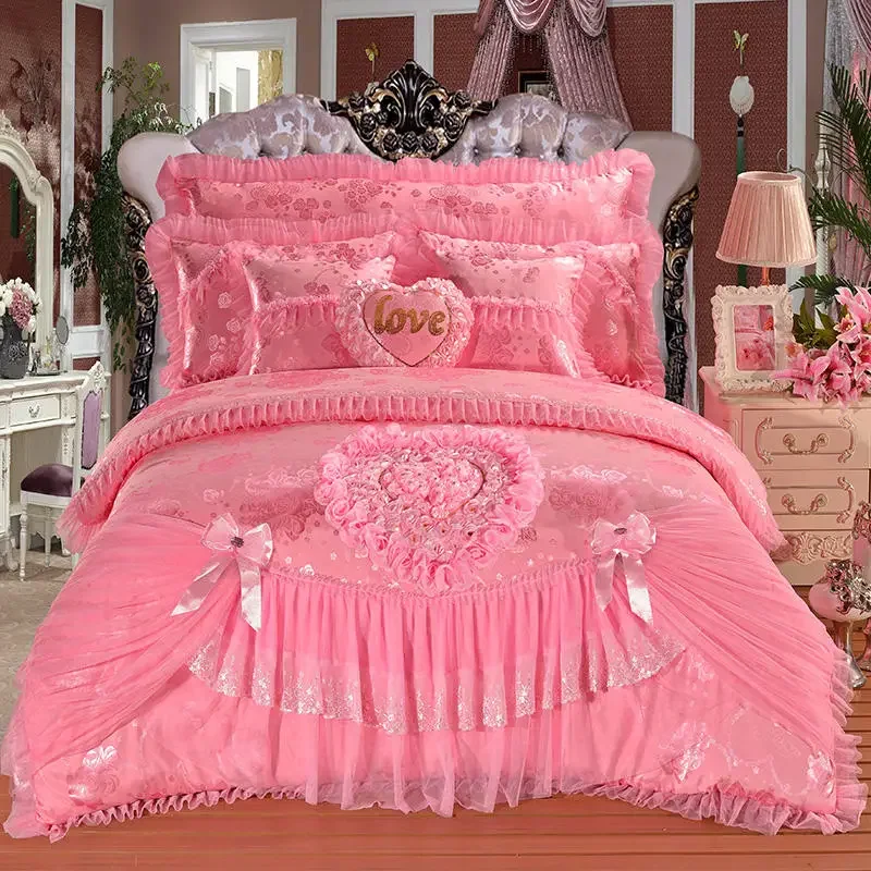 

Heart-shaped Lace Princess Wedding Bedding Set Luxury Pink Red Jacquard Duvet Cover Bed Sheet Bedspread Pillowcases Cotton