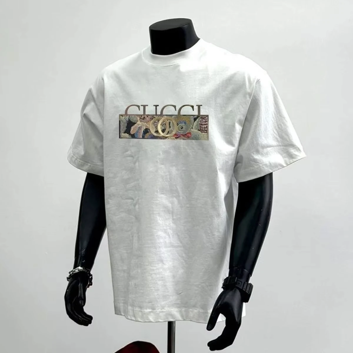 "Summer Essentials T-Shirts : Must-Have Men&rsquo;s Short Sleeve T-Shirts &ndash; From Casual Outings to Beach Days!" Summer Men Clothe