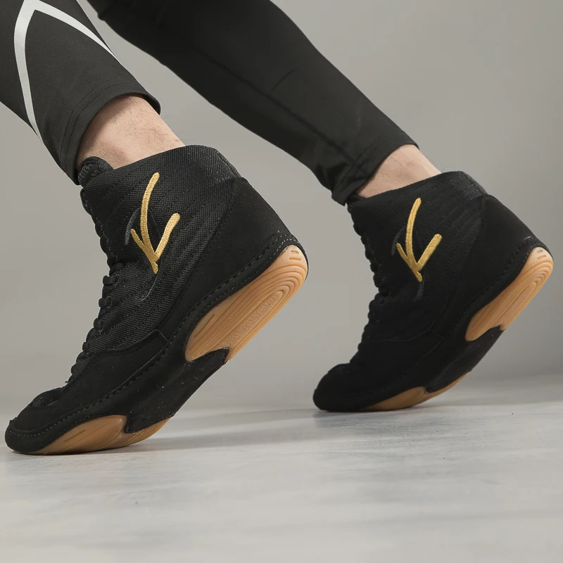 Men Women Child Boxing Boots Rubber Outsole Breathable Wrestling Boots Women Fitness Squats Strength Training Shoes Wrestling