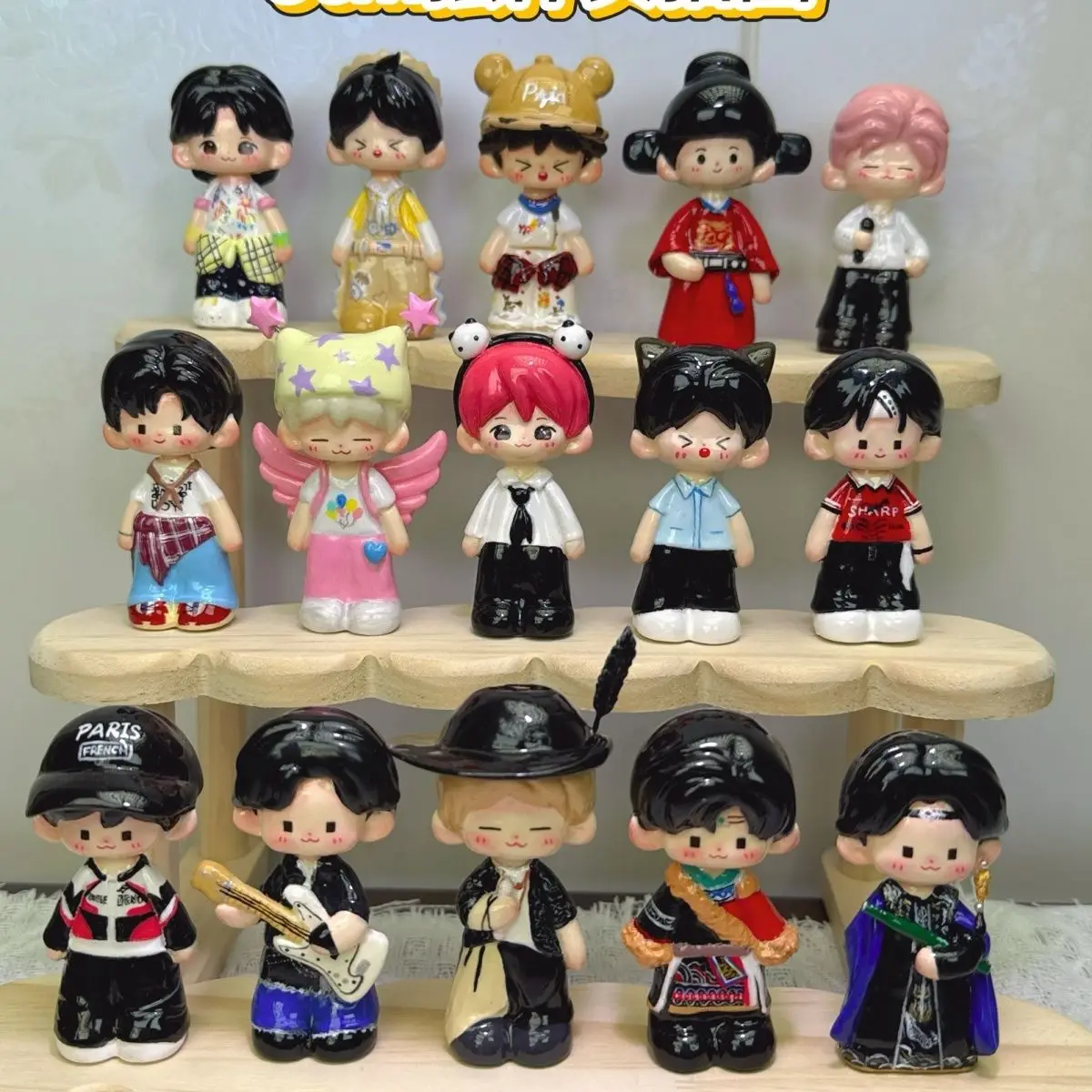 Individuell gestaltete Foto-Tonfigur als Tischdekoration, handgefertigte Puppe als Souvenir für Paare oder Freunde zum Geburtstag, Sammlerstück in Blindbox_voghion.com