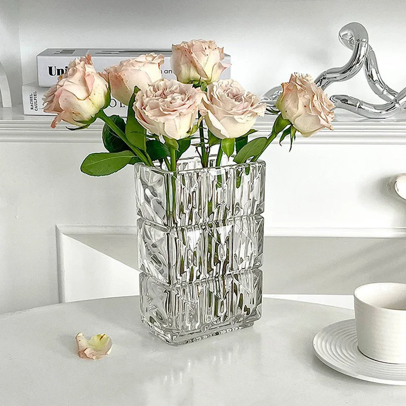 

Aesthetics Planters Luxury Embossed Transparent Glass Vase Transparent Flower Vase Home Decorative Vases for Living Room Decor