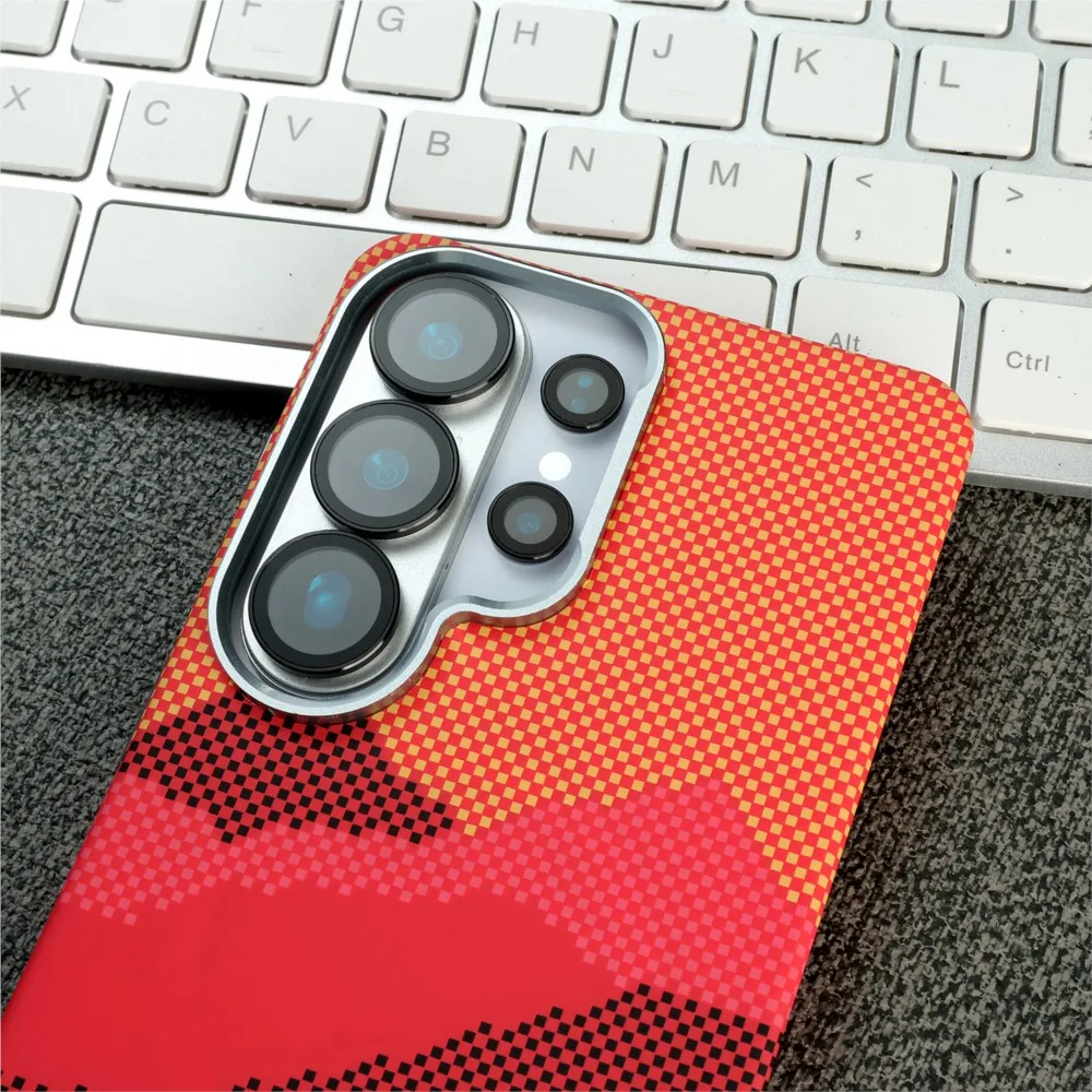 Luxurious Carbon Fiber Magnetic Armor Case with Wireless Charging Compatibility & Shockproof Protection