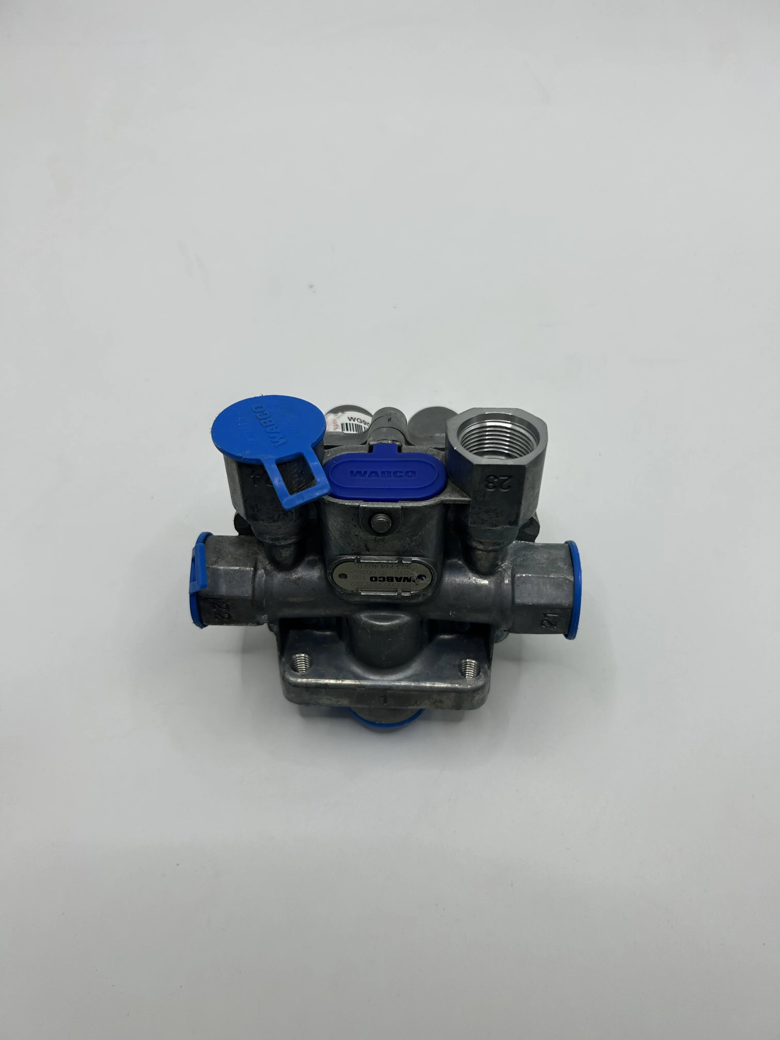 WG9000360523 four-circuit for Sinotruk Howo four-way valve protection valve truck parts