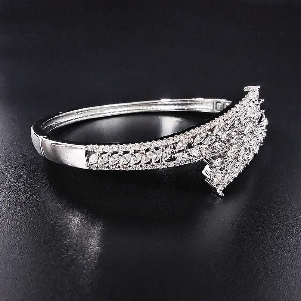 2024 Designer Luxury Bracelet Bangle for Wedding Women Party