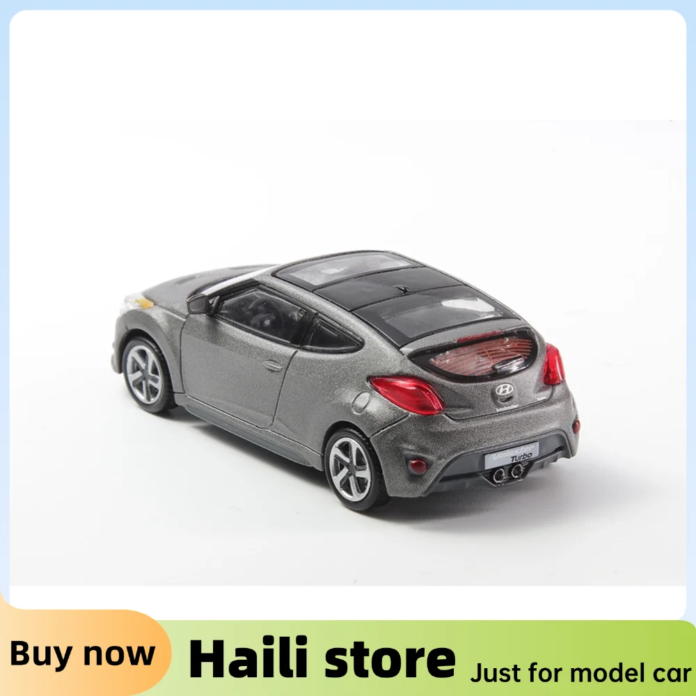 DCT 1/64 Veloster Turbo 왼쪽 방향타 합금 모델 스포츠카 차량 다이캐스트 자동차 컬렉션 장난감 스테이션 차량